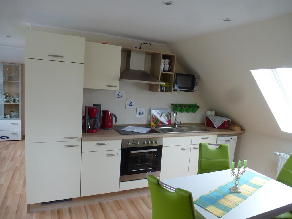 As Bi Uns To Huus Apartment Wilhelmshaven Luaran gambar