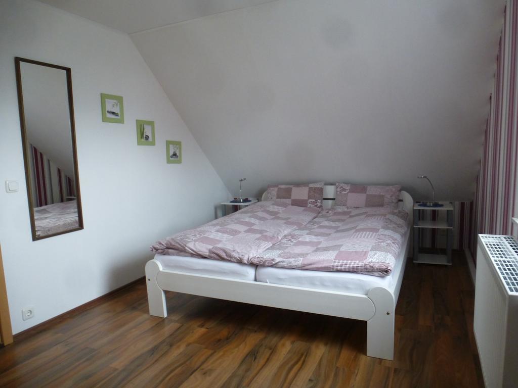 As Bi Uns To Huus Apartment Wilhelmshaven Luaran gambar